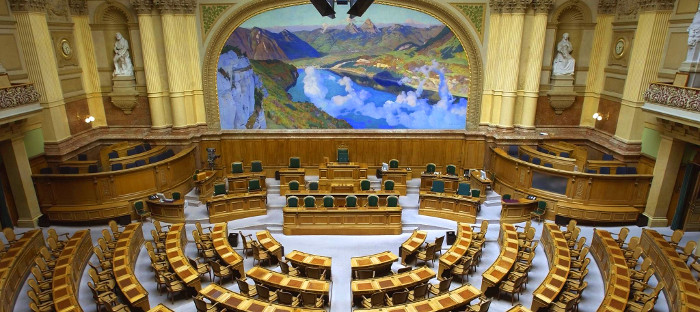 Schweiz-Parlament-Saal